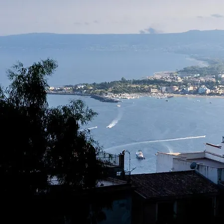 Tyche Apartaments & Rooms Taormina Exterior foto