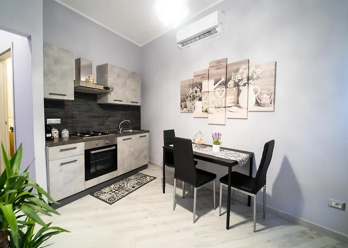 Tyche Apartaments & Rooms